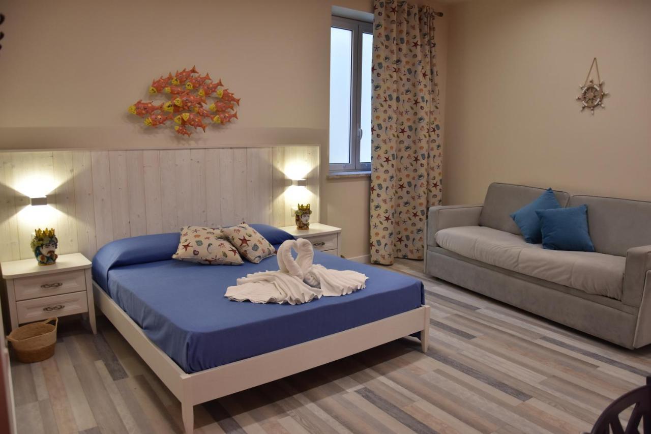 B&B Marina Blu Giardini Naxos Εξωτερικό φωτογραφία