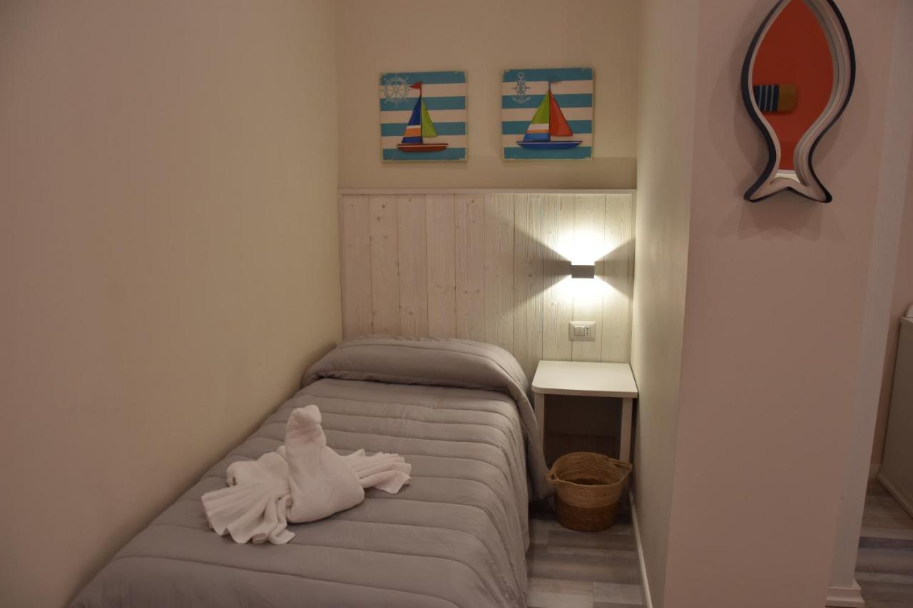B&B Marina Blu Giardini Naxos Εξωτερικό φωτογραφία